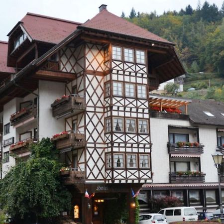 Hotel Hirsch Bad Peterstal-Griesbach Exterior foto